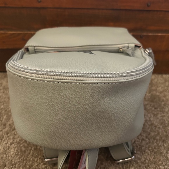 Dani by Danielle Nicole Tom & Jerry Backpack - NWT - Picture 5 of 5